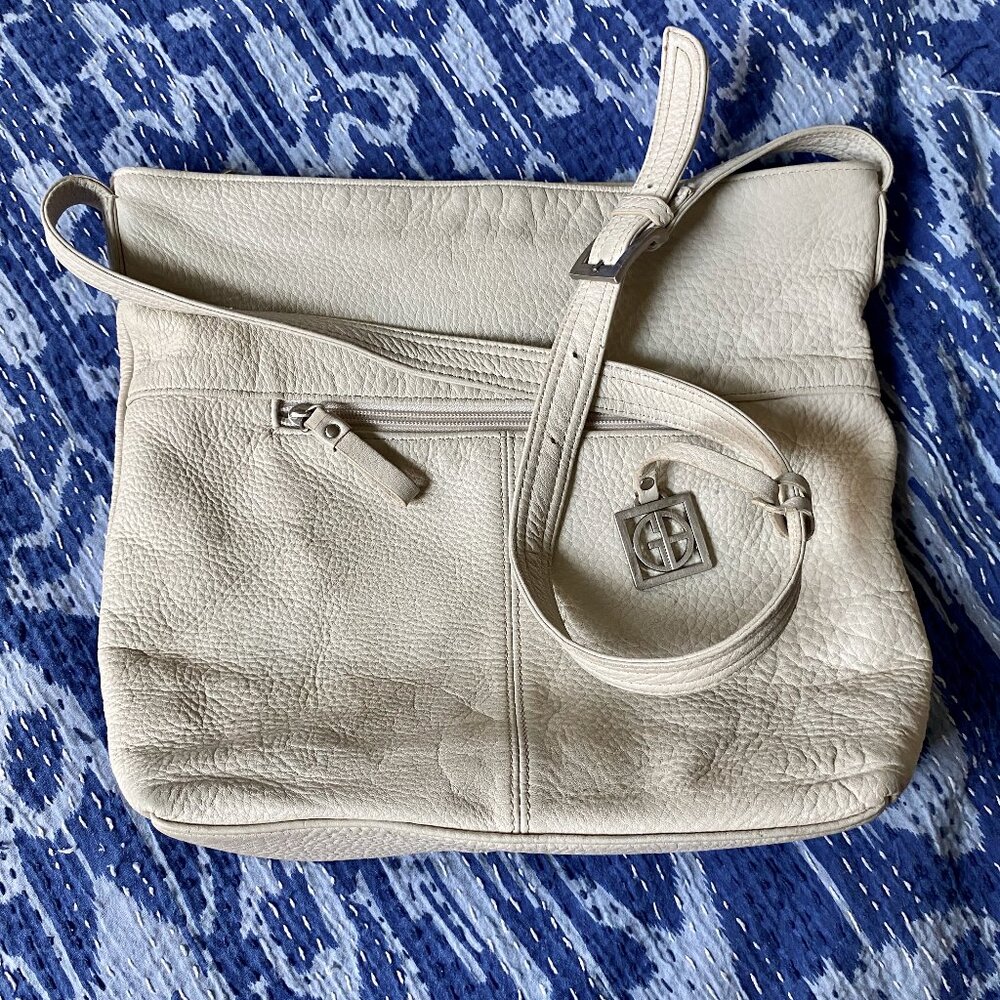 Giani Bernini leather purse